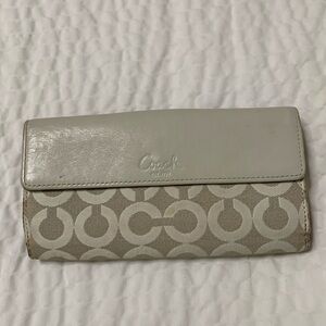 Coach long wallet